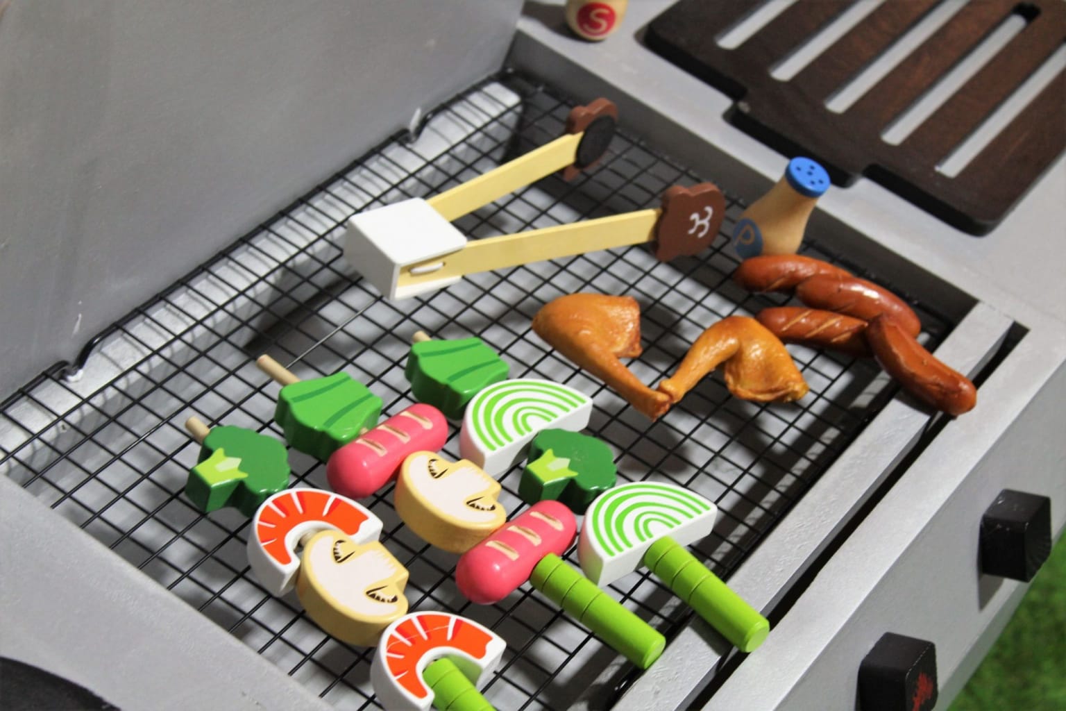 wooden toy bbq