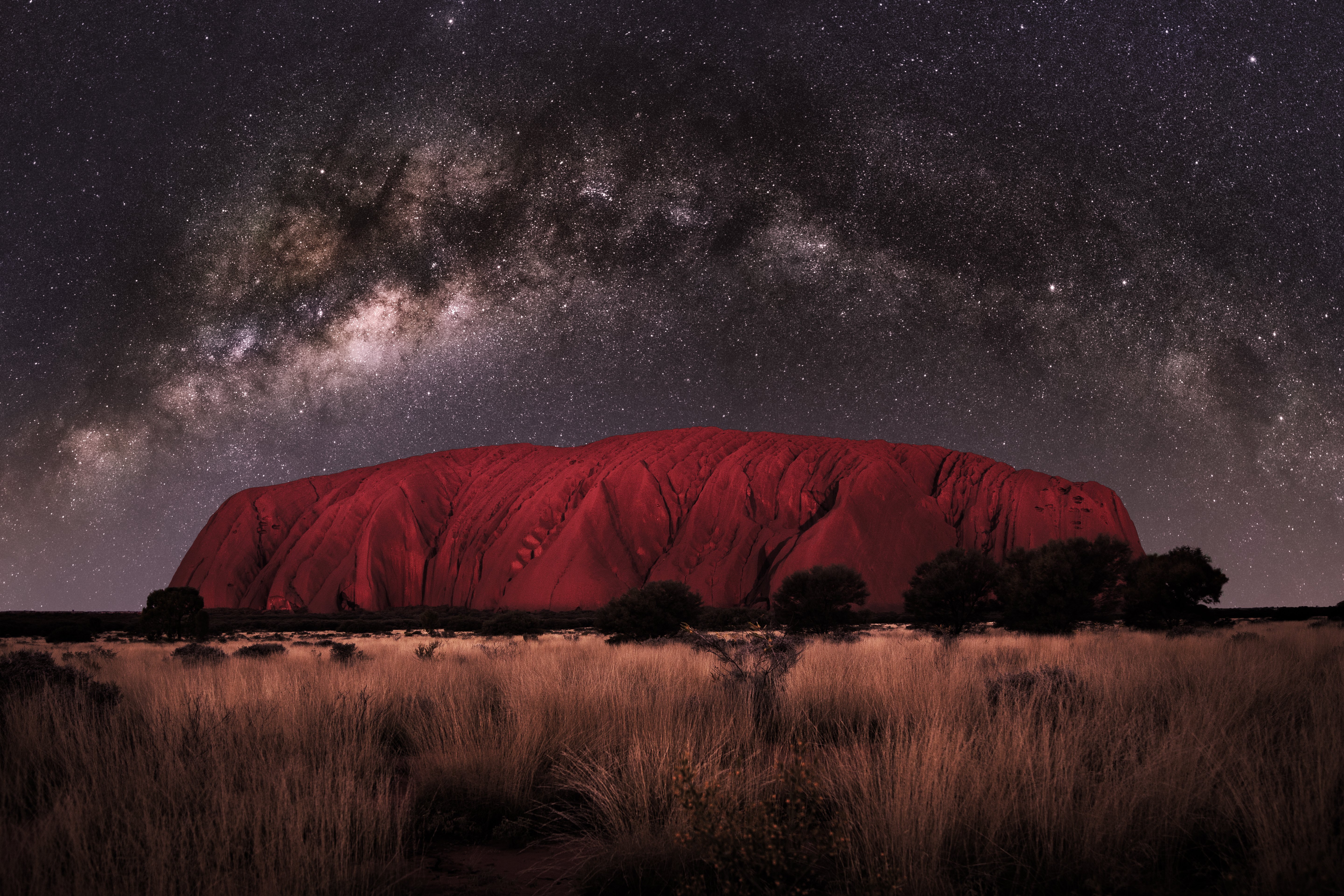 Replace with an accurate description of the Uluru photograph