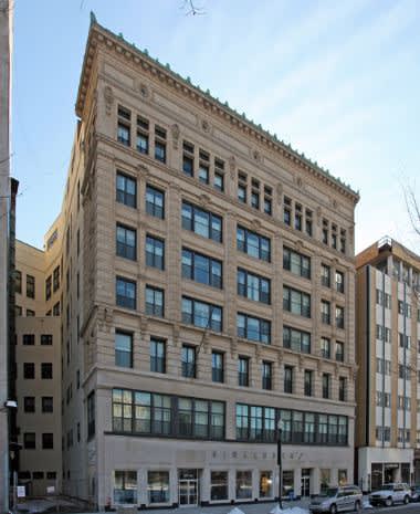 Himelhoch Apartments