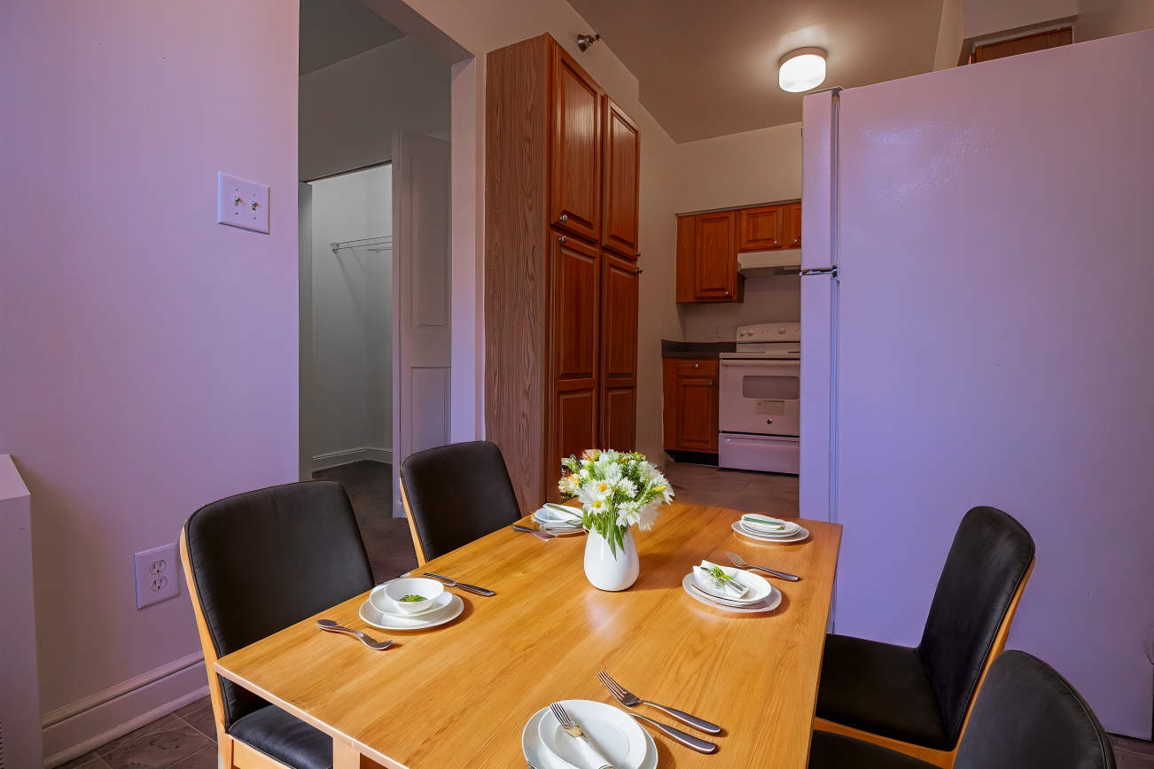 St. Paul Manor Apartments - 2