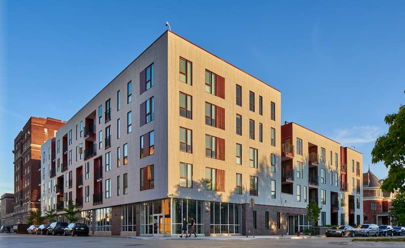 The Chandler Flats - Bloomington