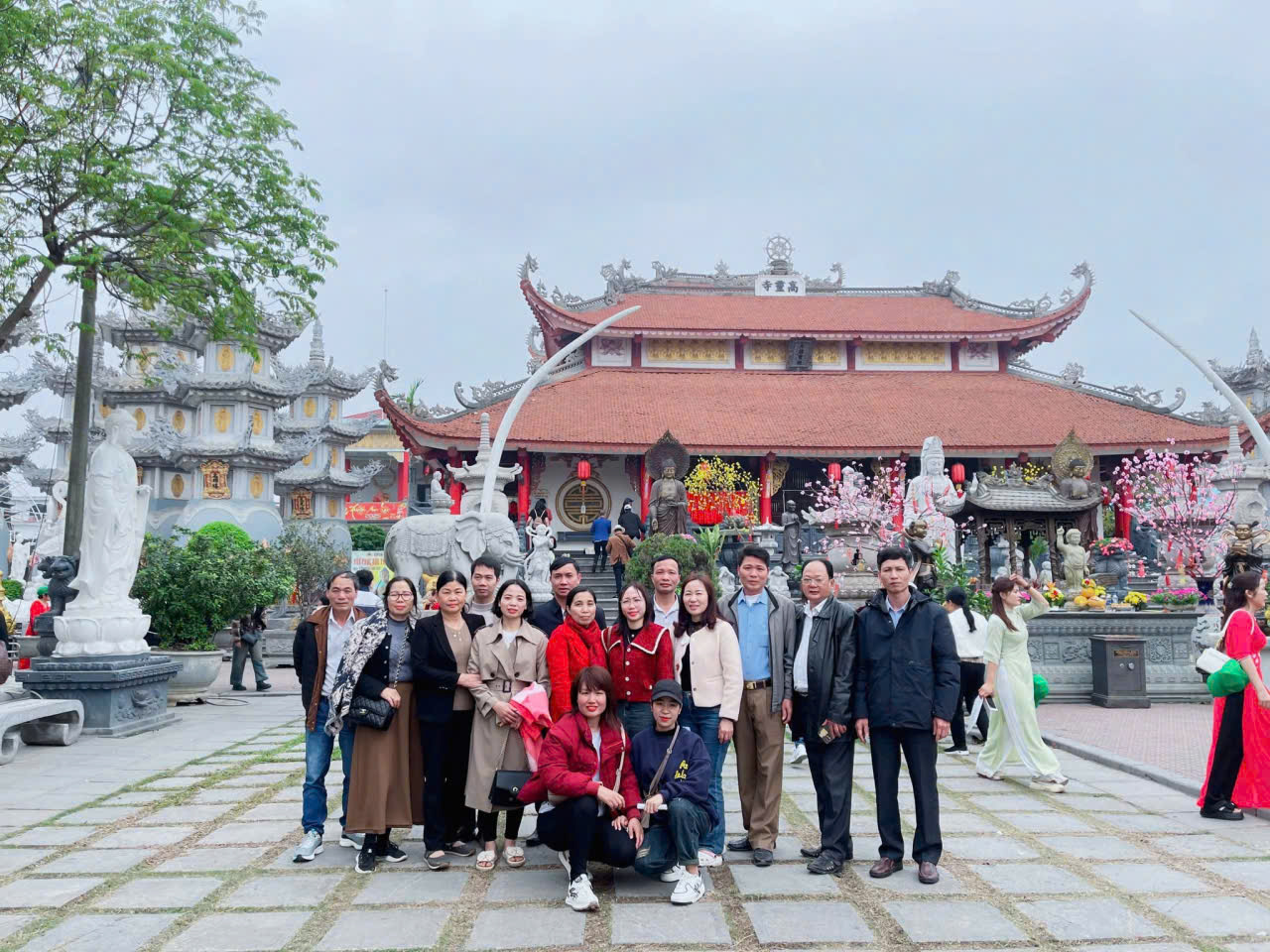 Hoạt động giao lưu, gắn kết tập thể