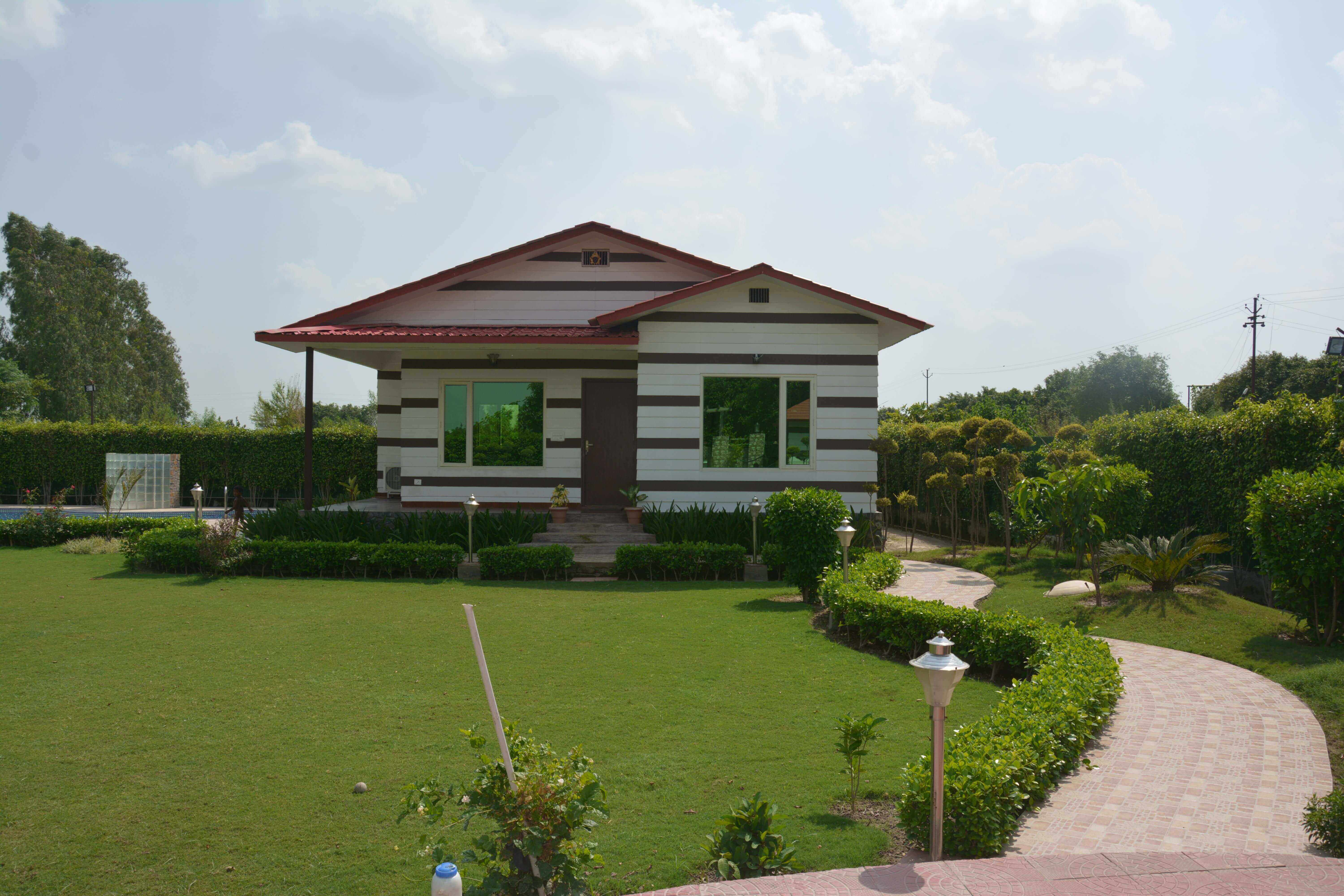 Green Beauty Farms Noida — farmhouse community view