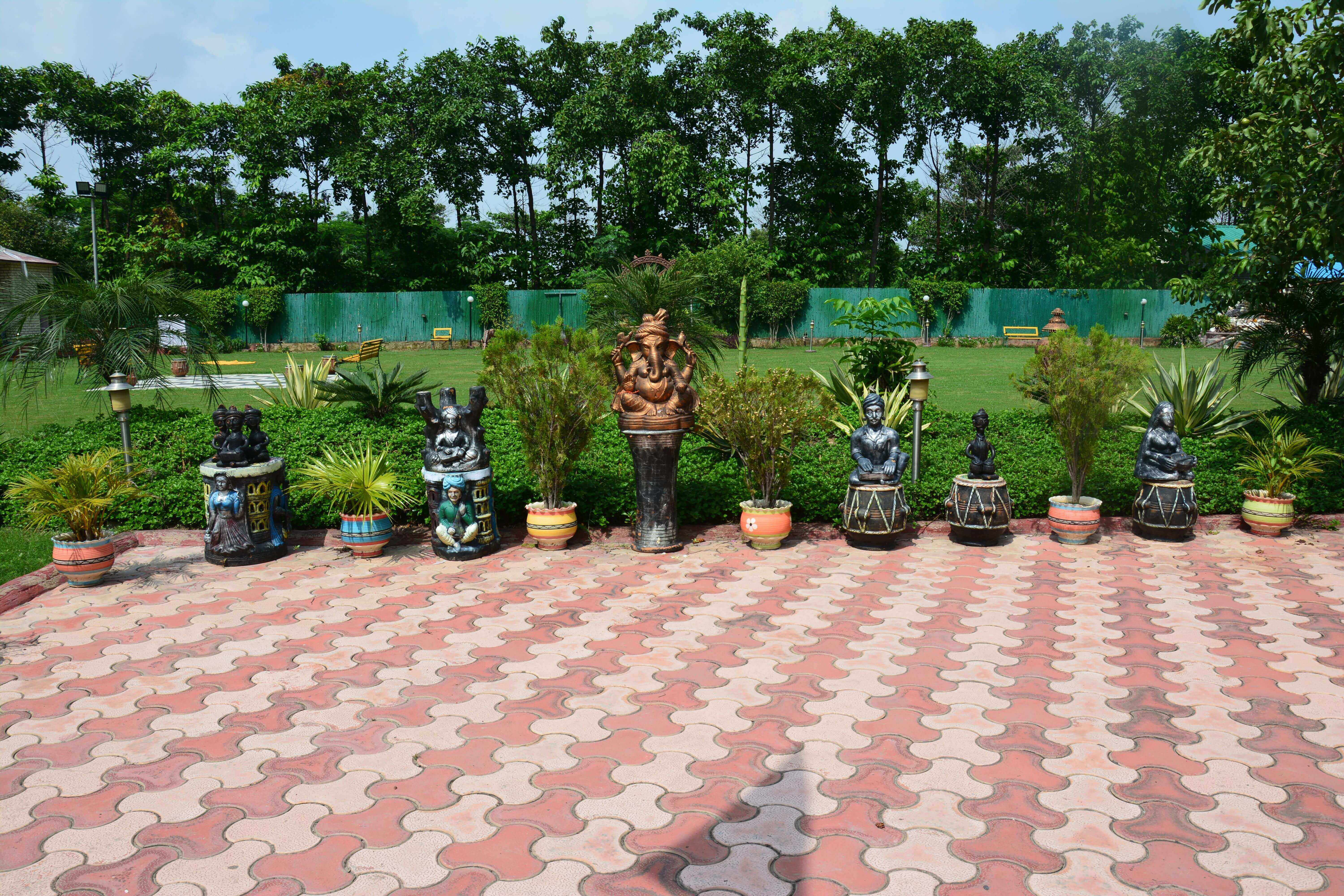 Green Beauty Farms farmhouse, Sector 135 Noida