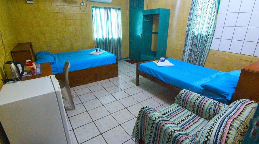 Esfam Hotel — gallery image 2