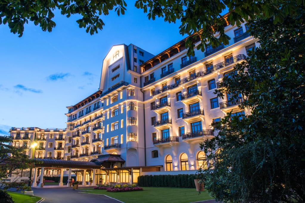 hotel-royal-evian-les-bains