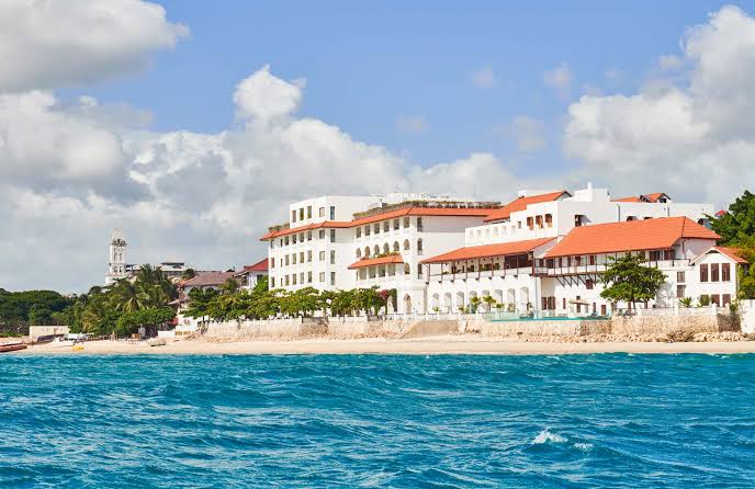 Turquoise Indian Ocean seafront by Park Hyatt Zanzibar in Stone Town