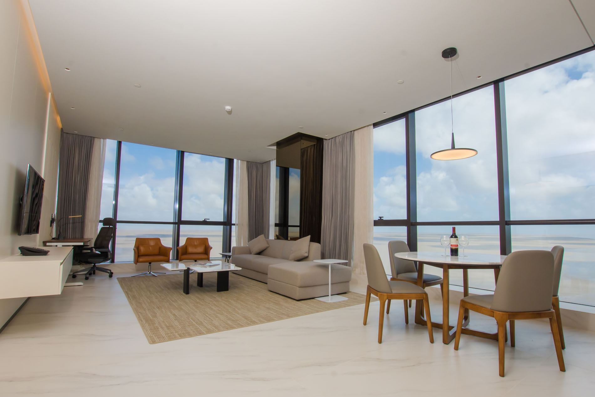 Pegasus Hotel & Suites Georgetown — gallery image 4