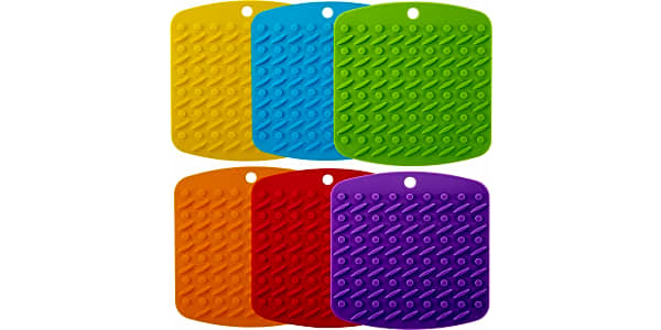Pratipad Silicone Pot Holders Have More Than Just One Function