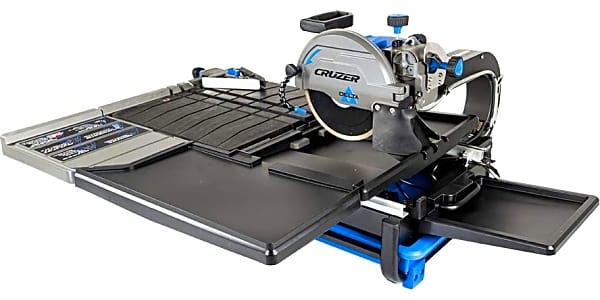 Delta 7 inch wet outlet tile saw