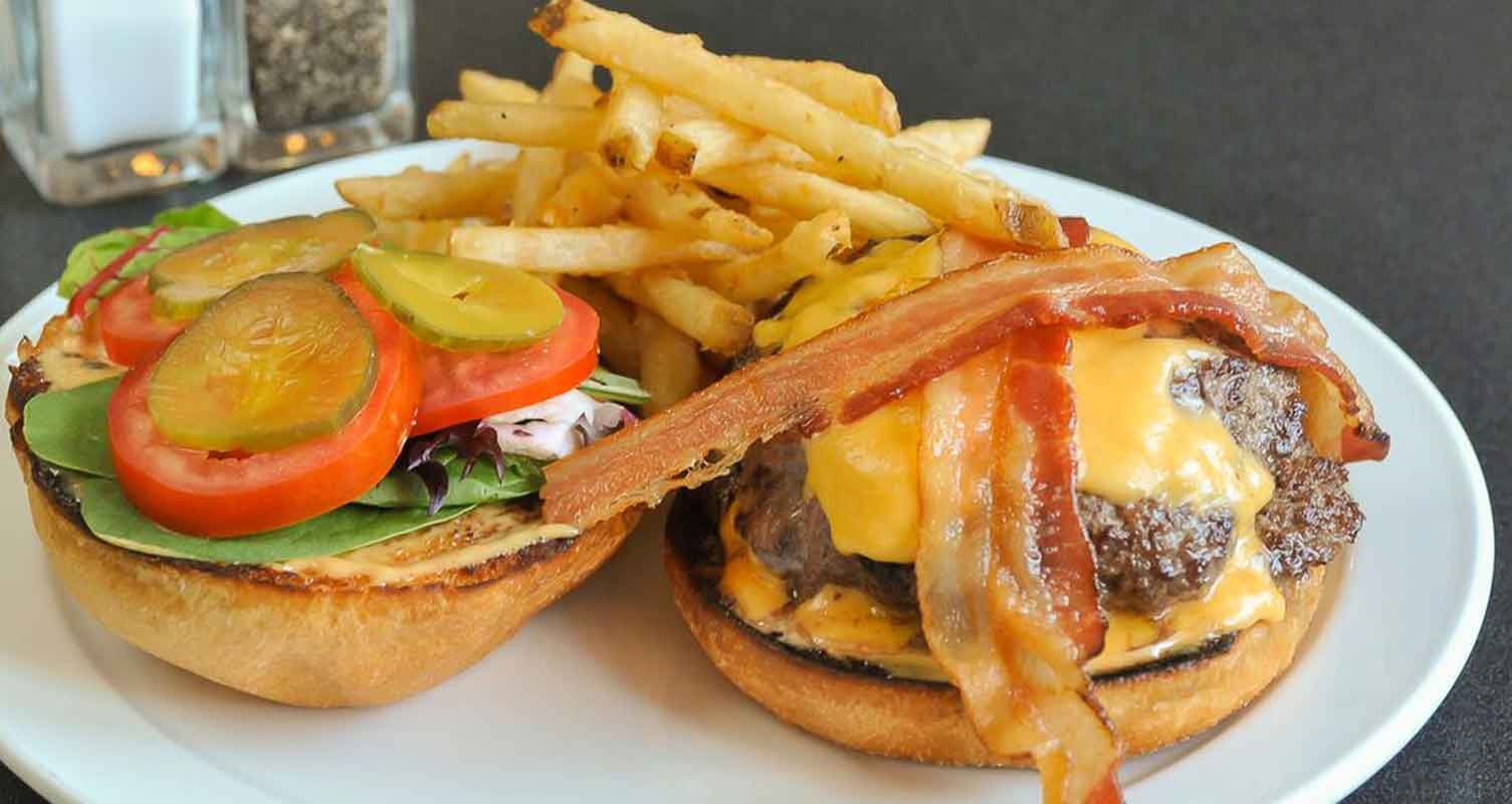 Burger Full Width