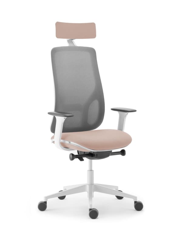 Fauteuil haut dossier avec têtière, finition blanc, roulettes ø50 sol moquette — dossier résille - Eman