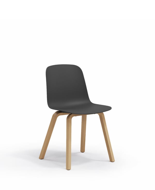 Chaise 4 pieds bois, coque PP entièrement tapissée - Loria