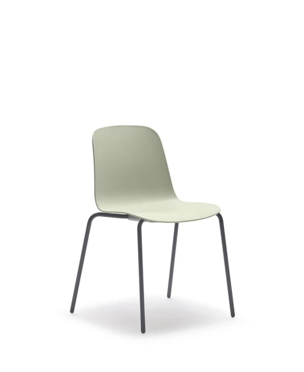 Chaise 4 pieds métal, coque PP entièrement tapissée - Loria