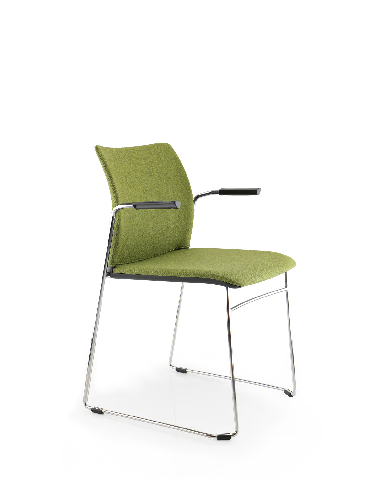 Fauteuil pieds traineau, assise et dos tapissés, accotoirs PP - Adela