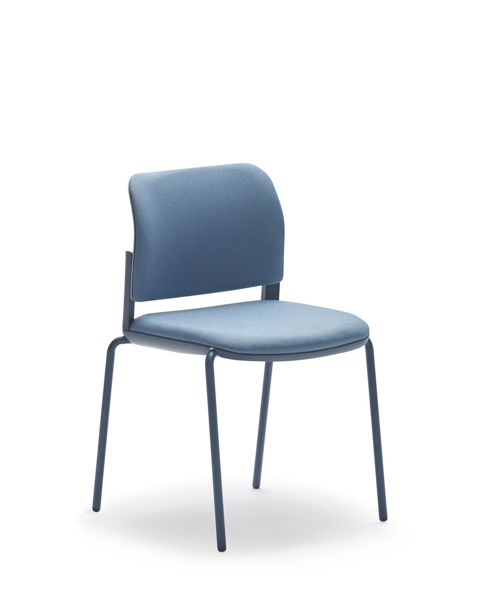 Chaise 4 pieds PP, coque PP avec placet assise tapissé - Loria