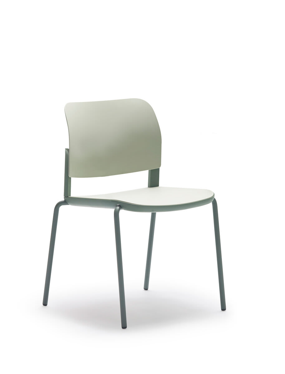 Chaise 4 pieds, assise et dossier tapissés - Adio