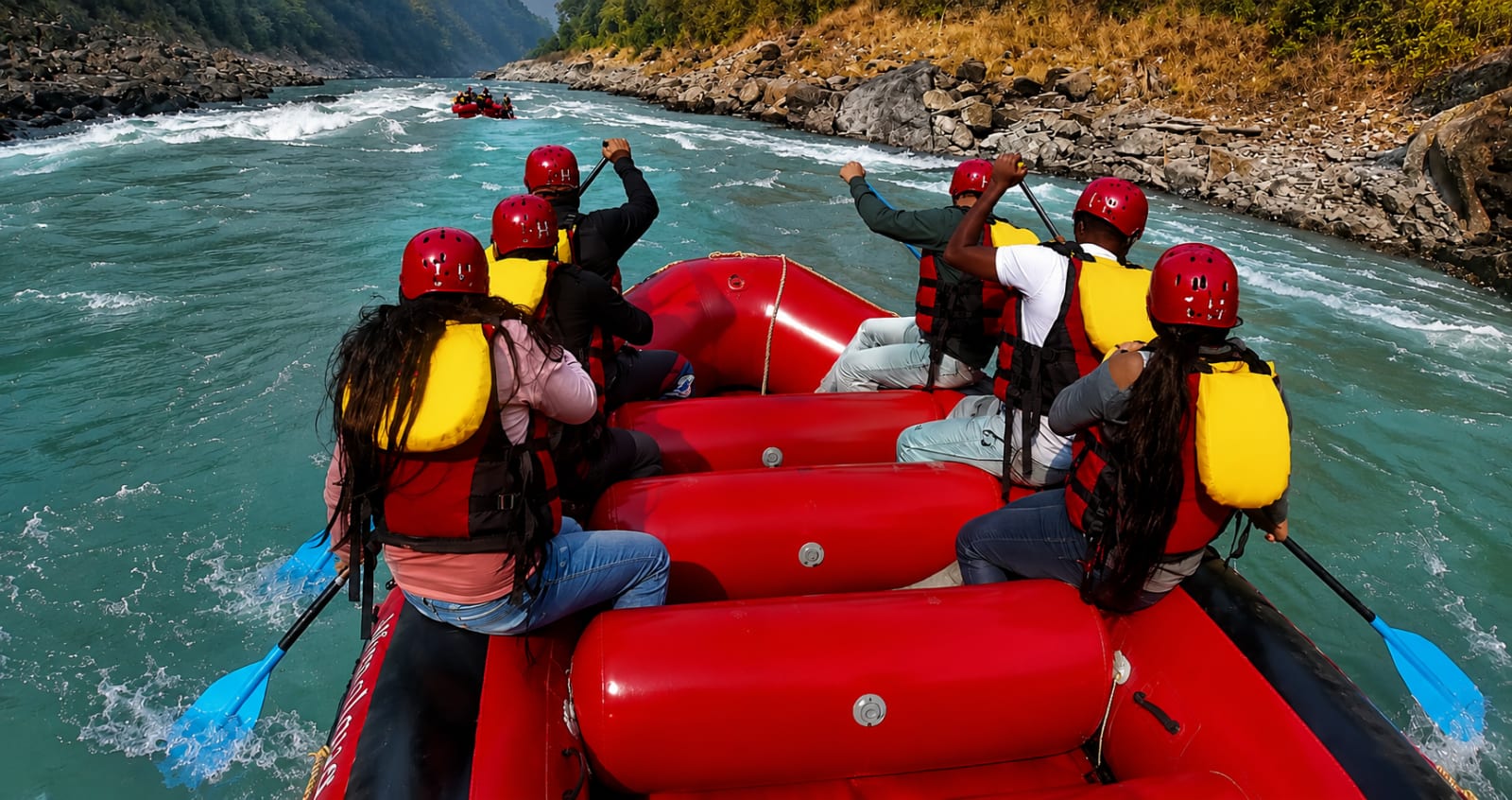 9 Km River Rafting: Club House to Laxman Jhula in Uttarakhand