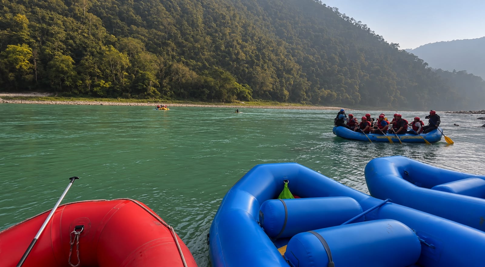 16 Km River Rafting: Shivpuri to Nim Beach in Uttarakhand