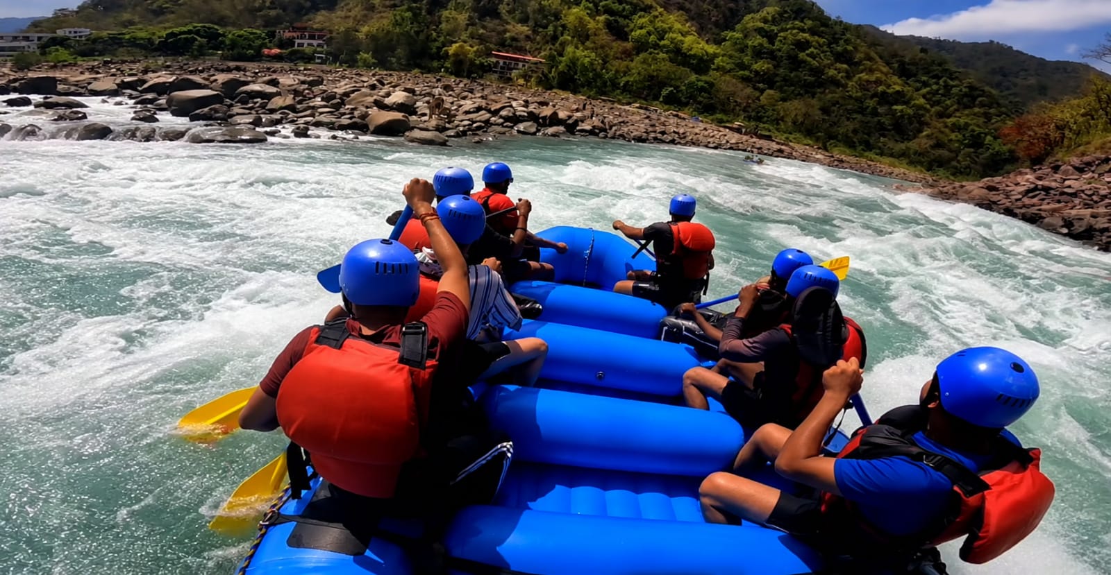24 Km River Rafting: Marine Drive to Nim Beach in Uttarakhand