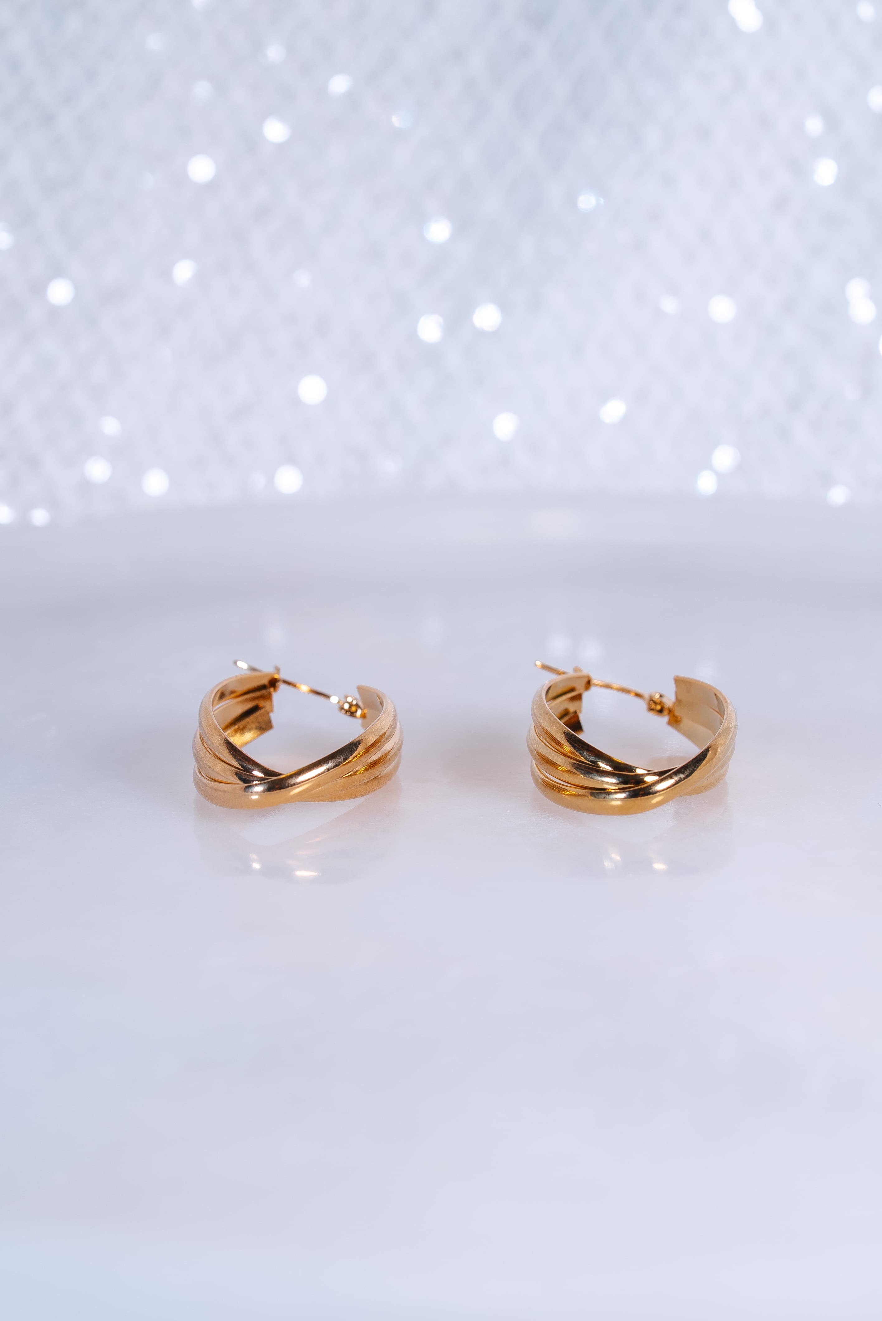 Üçlü birleşik Gold halka küpe