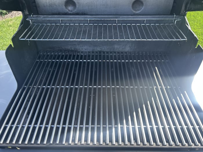 Grill after professional deep cleaning by Husker Grill Cleaning — result 100