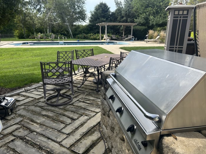 Grill after professional deep cleaning by Husker Grill Cleaning — result 97