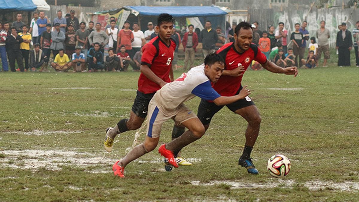 Turnamen Sepak Bola Tasela Cup 2026 Dibuka, 32 Klub Kecamatan Berebut Piala Bergilir