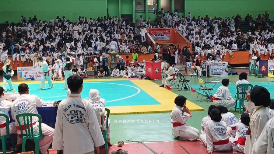 Diikuti 755 Pesilat Muda, Kejuaraan Perisai Diri Antar Pelajar Kota Tasikmalaya Resmi Digelar di GOR Sukapura