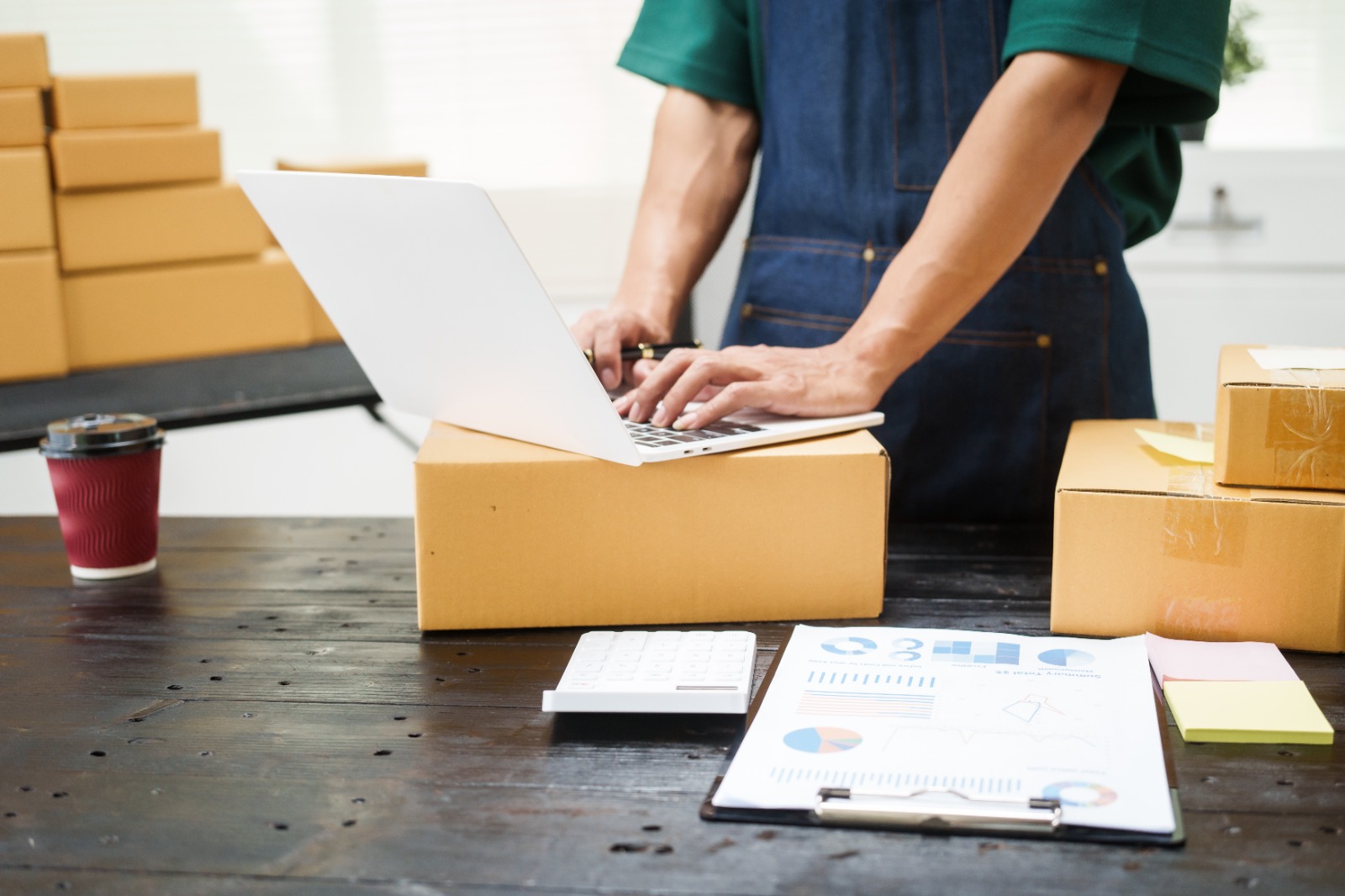 End-to-end shipment visibility across ports and warehouses