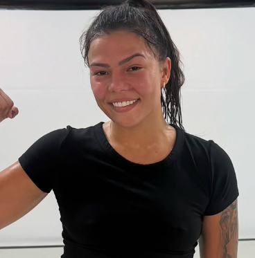 Photo of Luana Santos