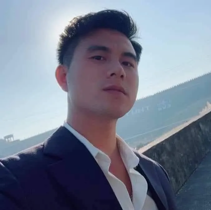 Thầy Lê Hà