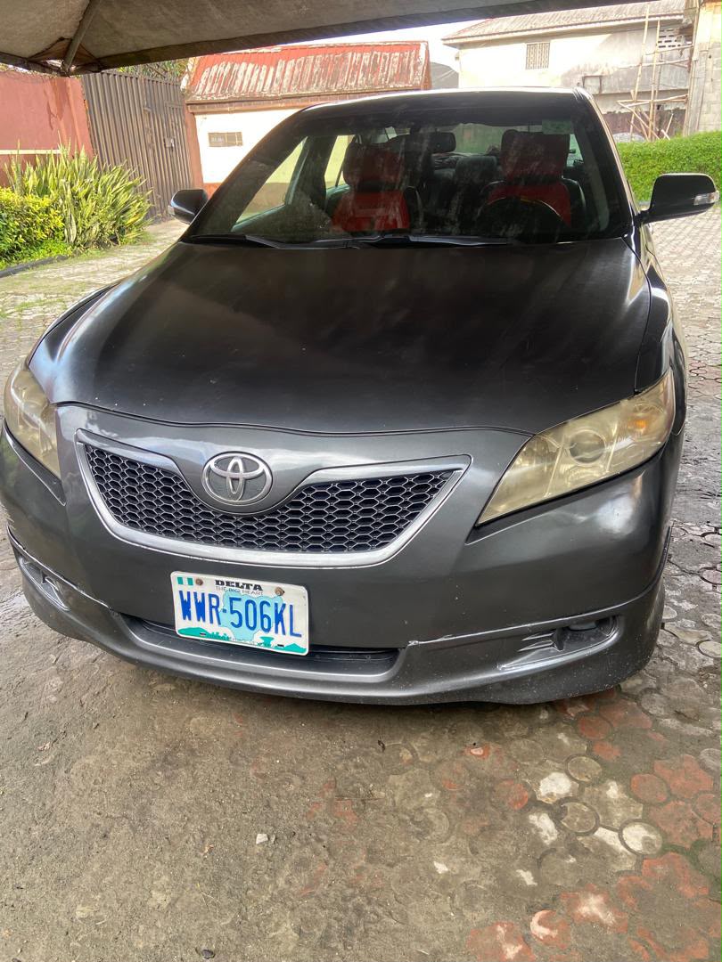 Toyota camry SE