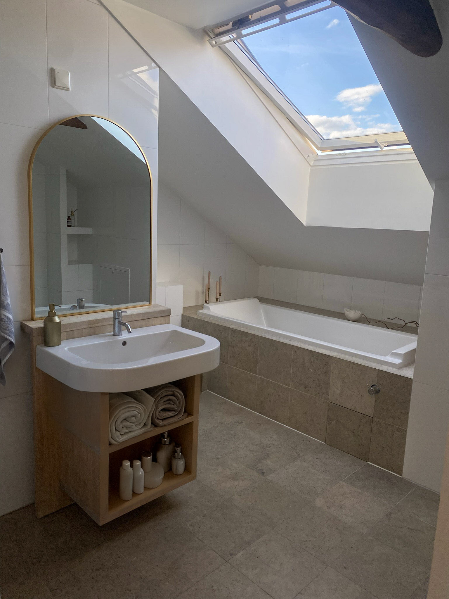 The Nest bathroom skylight