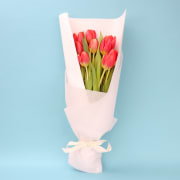 Red Tulip Bunch - Standard