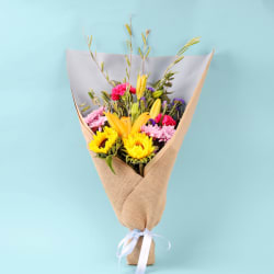 Colourwheel Bouquet - Deluxe