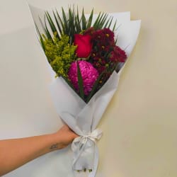 Daily Bouquet Poetic & Romantic - Standard