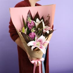 Luscious Lily Bouquet - Standard