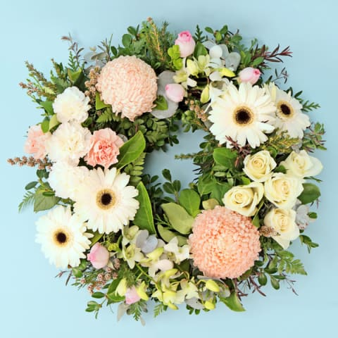 Delicate Comfort Wreath  - Standard 0