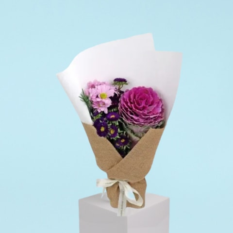 Blooming Fiesta Posy  - Standard 0