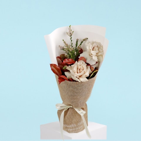 Dots Of Love Posy - Standard 1