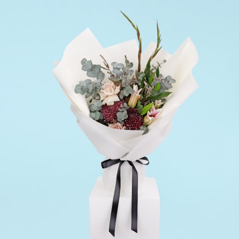Glorious Bouquet  - Standard 0