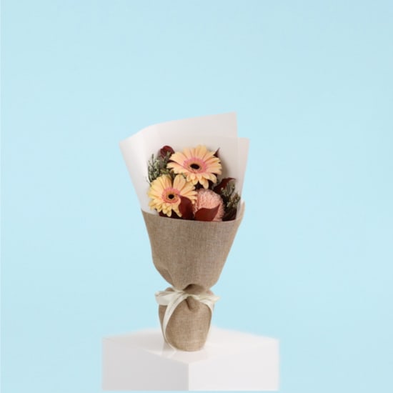 Prettiest Peach Posy - Standard