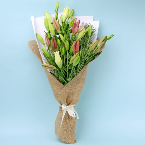 Mixed Pastel Lily Bunch  - Deluxe