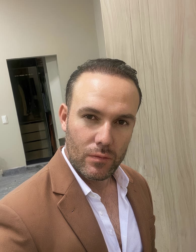 Dating profile photo option 2