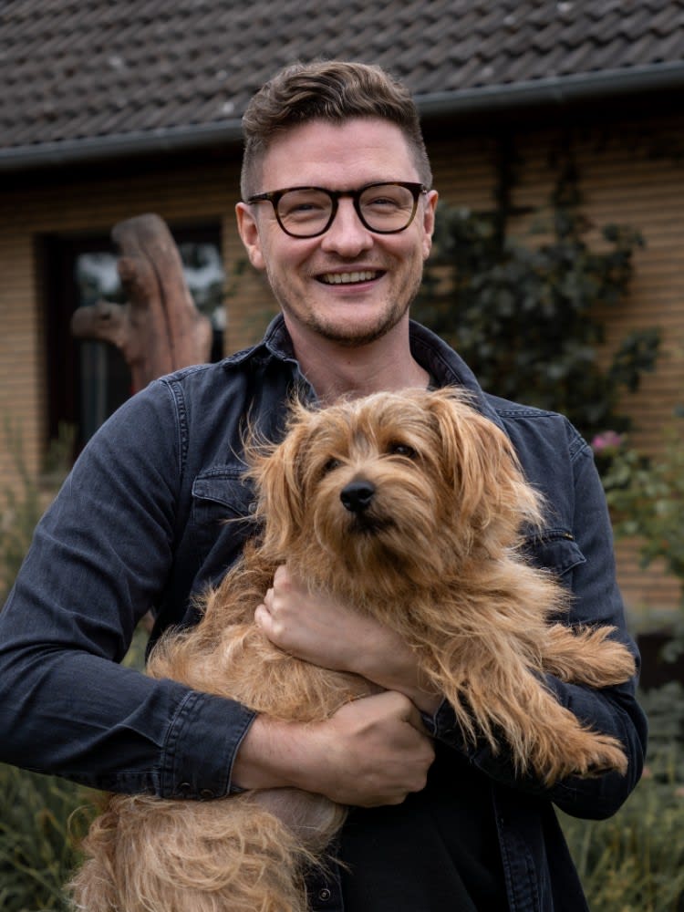 Dating profile photo option 1
