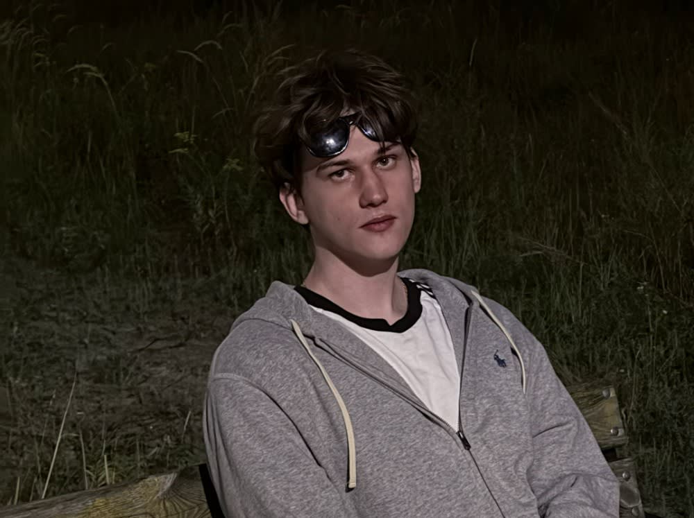 Dating profile photo option 2