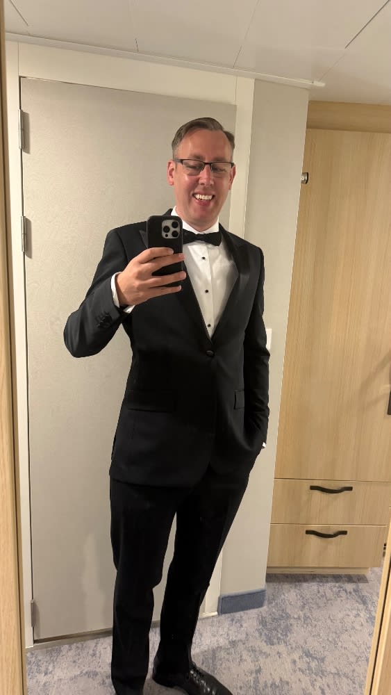 Dating profile photo option 2