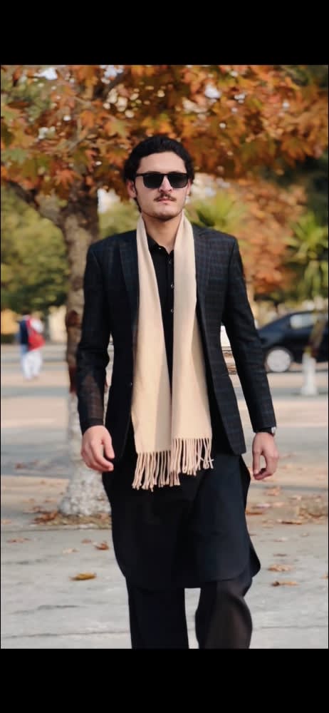 Dating profile photo option 2