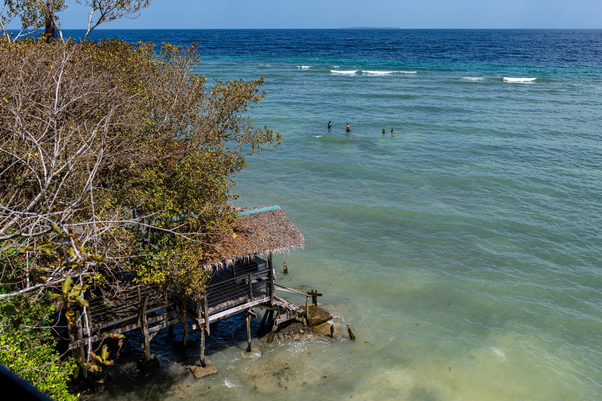 Panglao on Day One: Ice Cream, Caves, and a Little Haggling